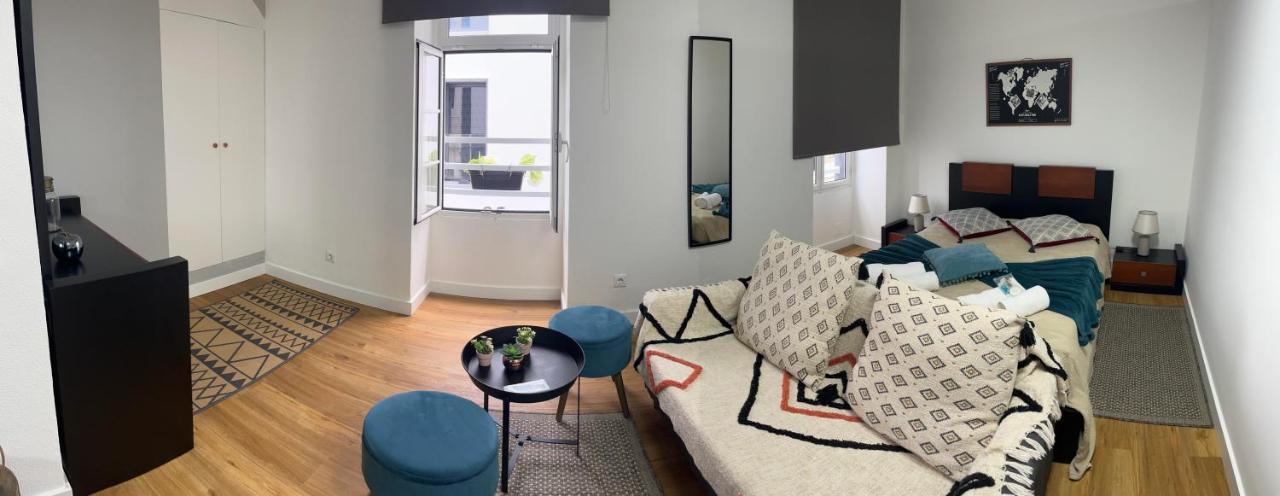 Historical Center Apartments 蓬塔德尔加达 外观 照片